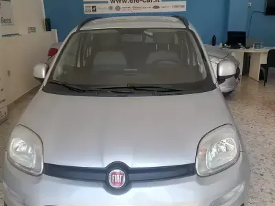 Usata Fiat Panda Lounge 69 CV (50 kW) 2016 Grigio Utilitaria
