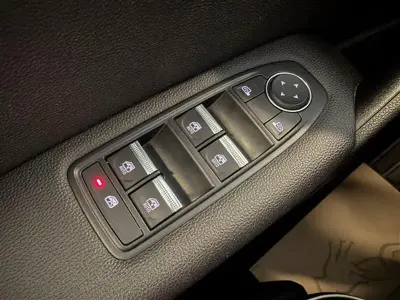 Usata Renault Captur Intens 101 CV (74 kW) 2023 Bianco SUV
