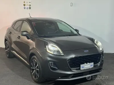 Usata Ford Puma Titanium 120 CV (88 kW) 2021 Grigio SUV