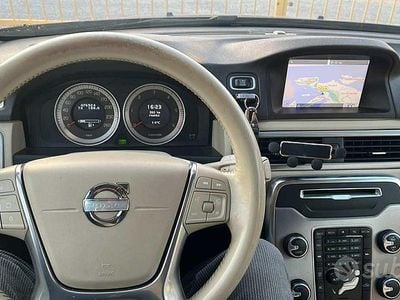 Usata Volvo V70 2011 Blu Station wagon