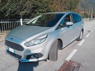 Usata Ford S-MAX S 180 CV (132 kW) 2017 Grigio Monovolume