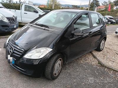 Usata Mercedes A180 Elegance 108 CV (79 kW) 2008 Nero Berlina