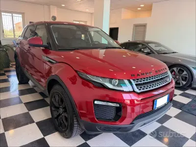 Usata Land Rover Range Rover evoque 150 CV (110 kW) 2019 Rosso SUV