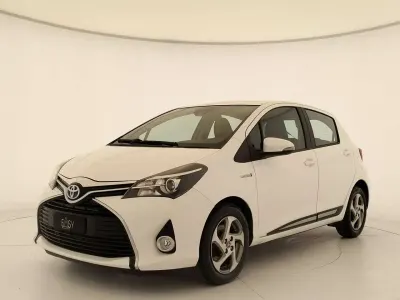 Usata Toyota Yaris Hybrid