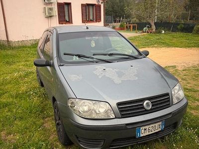 Gebraucht Fiat Punto 69 PS (50 kW) 2004 Grau Kleinwagen