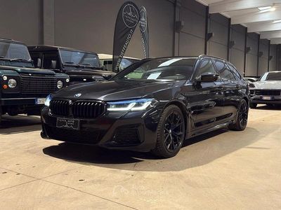 Usata BMW 520 M Sport 190 CV (139 kW) 2021 Nero metallizzato Station wagon