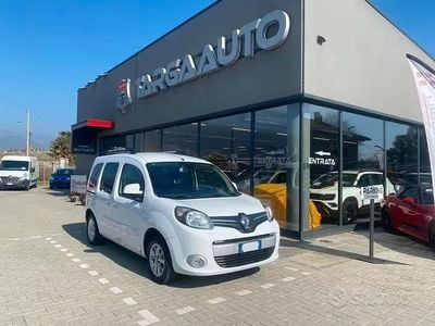 Usata Renault Kangoo LIMITED 95 CV (69 kW) 2019 Bianco Monovolume