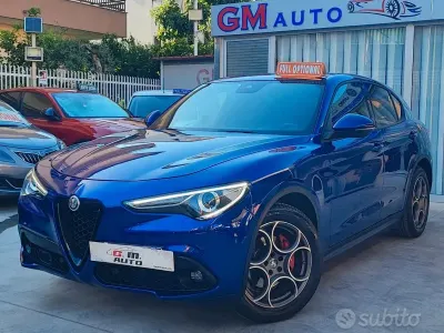 Usata Alfa Romeo Stelvio Sprint 190 CV (139 kW) 2022 Blu SUV