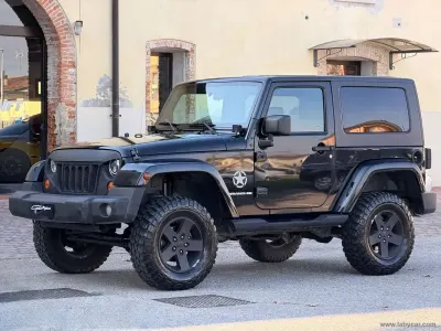 Usata Jeep Wrangler Sahara 177 CV (130 kW) 2007 Nero SUV