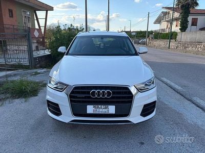 Usata Audi Q3 Design 150 CV (110 kW) 2015 Bianco SUV