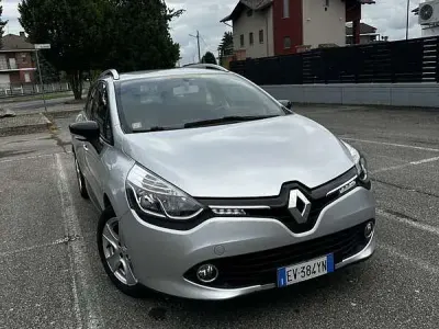 Begagnad Renault Clio IV 73 HK (53 kW) 2014 Sedan