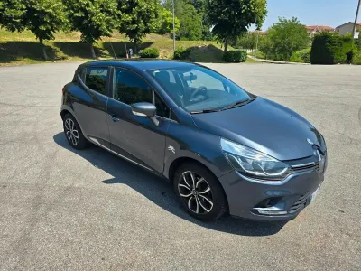 Usata Renault Clio IV Zen 90 CV (66 kW) 2018 Grigio Berlina