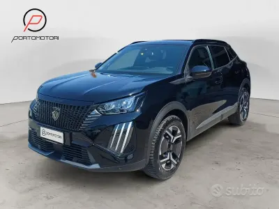 Usata Peugeot 2008 S 130 CV (95 kW) 2024 Nero SUV