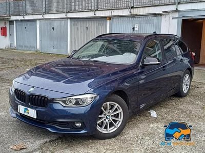 Usata BMW 320 Advantage 190 CV (139 kW) 2019 Blu Station wagon