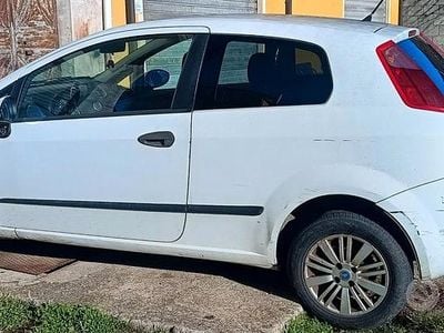Usata Fiat Grande Punto 2008 Bianco Utilitaria