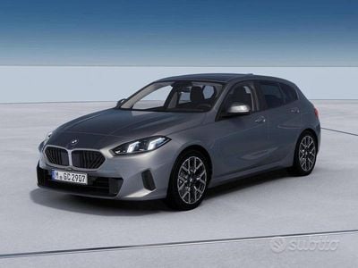 Ny BMW 118 Comfort Edition 150 HK (110 kW) 2025 Grå Hatchback