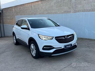 Usata Opel Grandland X Innovation 131 CV (96 kW) 2021 Bianco SUV