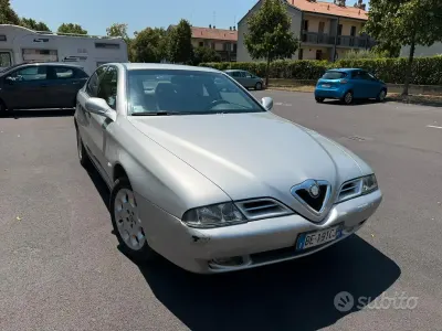 Usata Alfa Romeo 166 155 CV (114 kW) 1999 Grigio Berlina