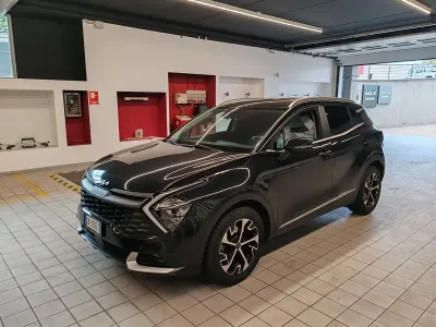 Second-hand Kia Sportage Style 135 CP (99 kW) 2022 Negru SUV