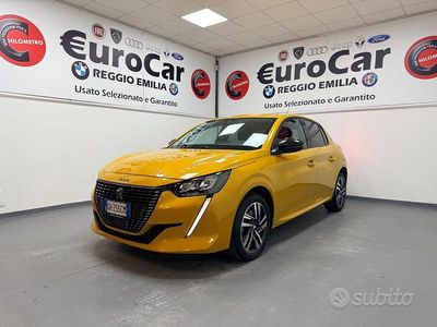 Usata Peugeot 208 GT 102 CV (75 kW) 2022 Giallo Utilitaria