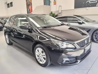 Usata Peugeot 308 Allure 131 CV (96 kW) 2021 Nero Berlina