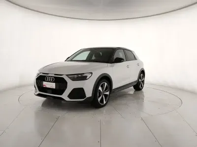 Usata Audi A1 110 CV (80 kW) 2023 Bianco SUV