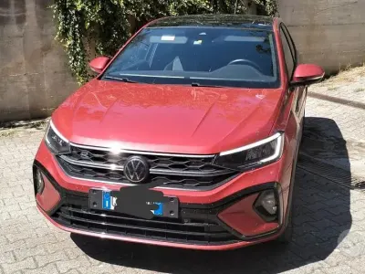 Usata VW Taigo 110 CV (80 kW) 2023 Rosso SUV