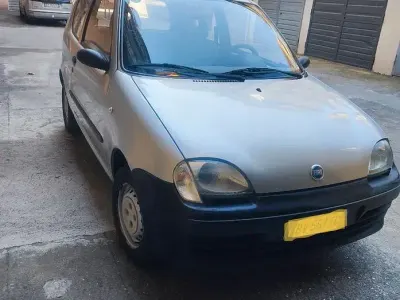 Usata Fiat 600 54 CV (39 kW) 2001 Berlina