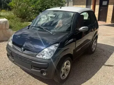 Usata Aixam 300 2010 Nero