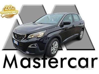 Usata Peugeot 3008 Access 131 CV (96 kW) 2020 Nero SUV