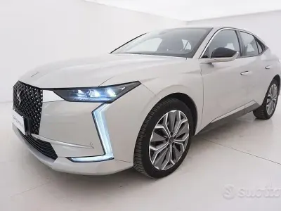 Usado DS Automobiles DS4 Trocadero 131 CV (96 kW) 2022 Gris SUV