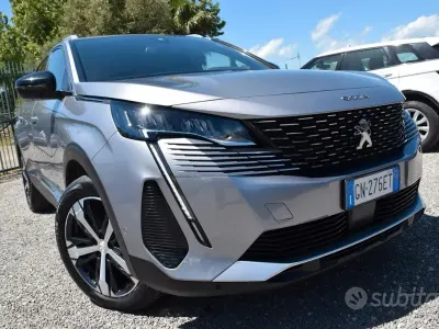 Usata Peugeot 5008 131 CV (96 kW) 2023 Grigio SUV