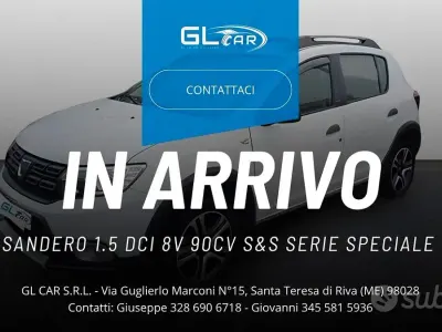 Usata Dacia Sandero 90 CV (66 kW) 2017 Bianco SUV