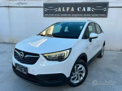 Gebraucht Opel Crossland X 102 PS (75 kW) 2019 Weiß SUV