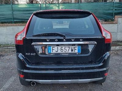 Usata Volvo XC60 Business Edition 150 CV (110 kW) 2017 Nero SUV