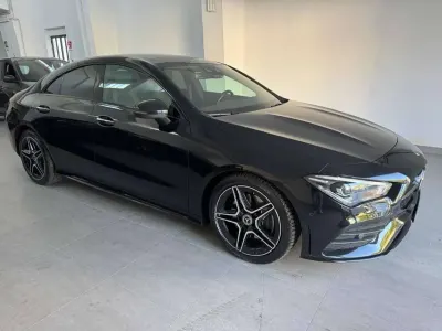 Usata Mercedes CLA200 Premium 150 CV (110 kW) 2023 Nero Berlina