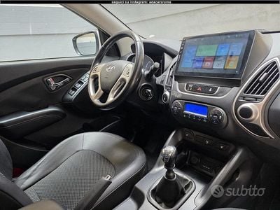 Używany Hyundai ix35 136 KM (100 kW) 2013 Biały SUV
