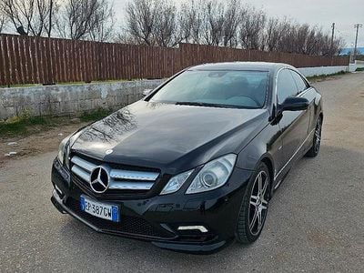 Usata Mercedes E250 204 CV (150 kW) 2013 Nero Coupé