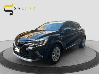Usata Renault Captur Intens 140 CV (102 kW) 2021 Nero SUV
