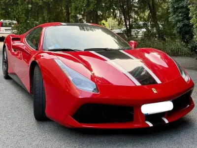 Usata Ferrari 488 670 CV (492 kW) 2016 Rosso Cabrio