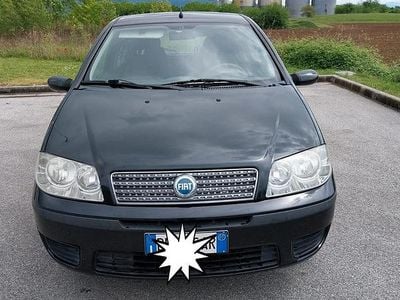 Usata Fiat Punto Active 60 CV (44 kW) 2007 Nero Utilitaria