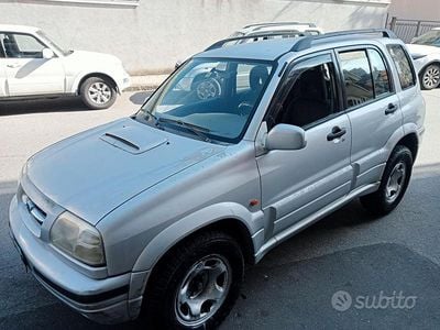 Usata Suzuki Grand Vitara 1998 Grigio Station wagon
