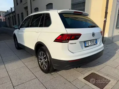 Usata VW Tiguan Style 150 CV (110 kW) 2017 Bianco SUV