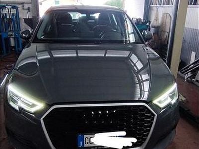 Usata Audi A3 Sport 116 CV (85 kW) 2020 Grigio Berlina