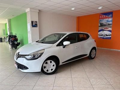 Usata Renault Clio IV Life 75 CV (55 kW) 2016 Bianco Berlina