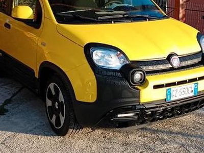 Nuova Fiat Panda 2025 Giallo Utilitaria