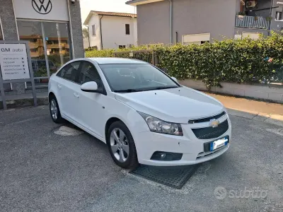 Usata Chevrolet Cruze LT 163 CV (119 kW) 2010 Bianco Berlina