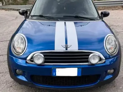 Usata Mini Cooper 95 CV (69 kW) 2009 Utilitaria