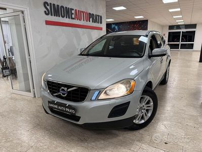 Usata Volvo XC60 Summum 181 CV (133 kW) 2014 Grigio SUV