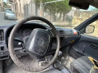 Usata Toyota HiLux 90 CV (66 kW) 1999 Pick-up